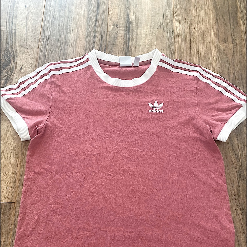 Adidas t-shirt